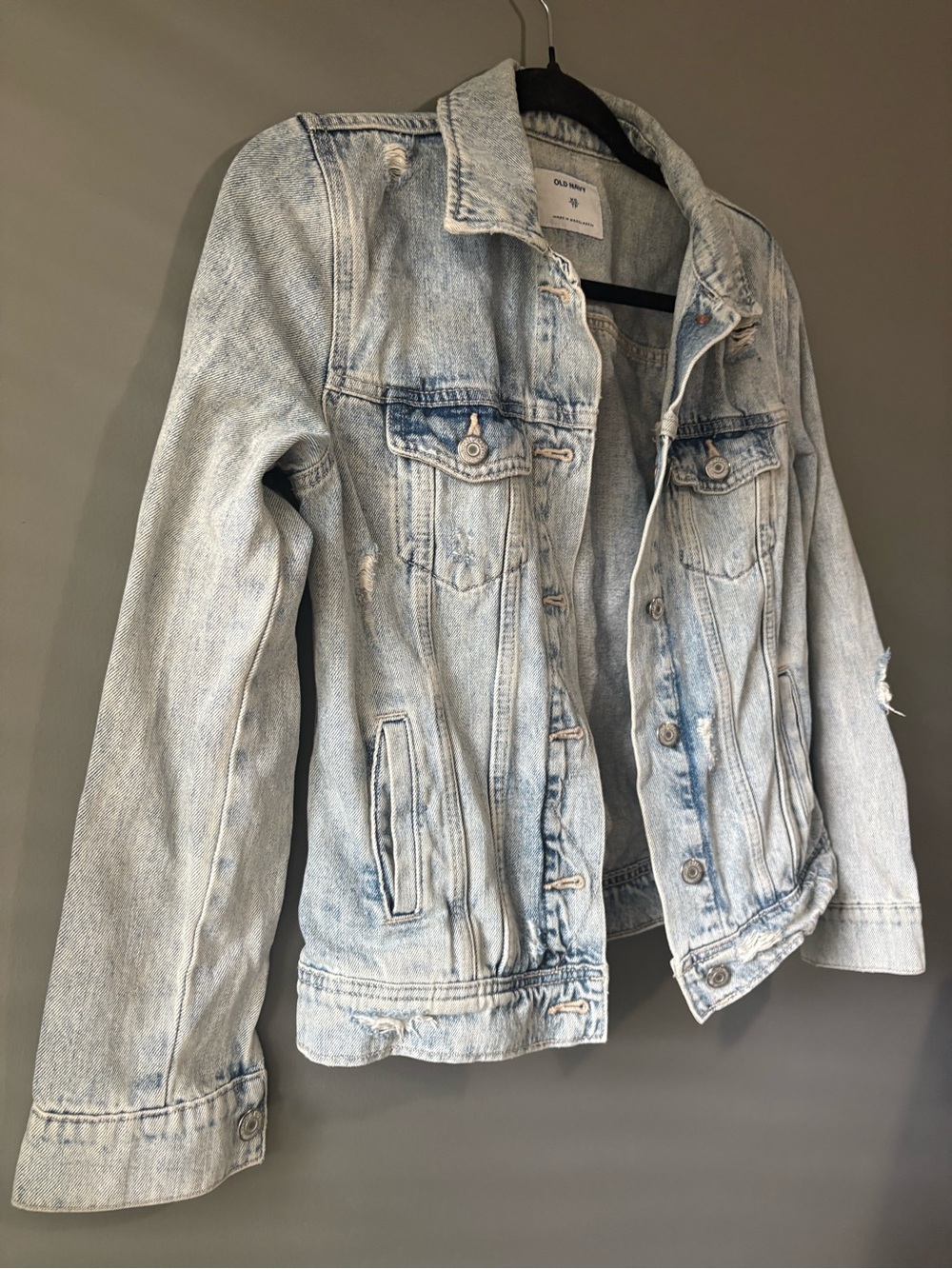 Old Navy Distressed Light Wash Denim Jacket XS Button Front Jean Jacket - Picture 3 of 8